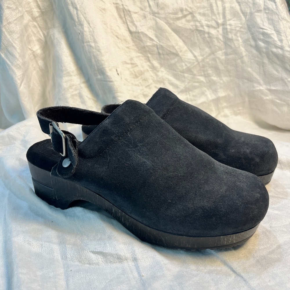 Black Suede Women's Clogs
